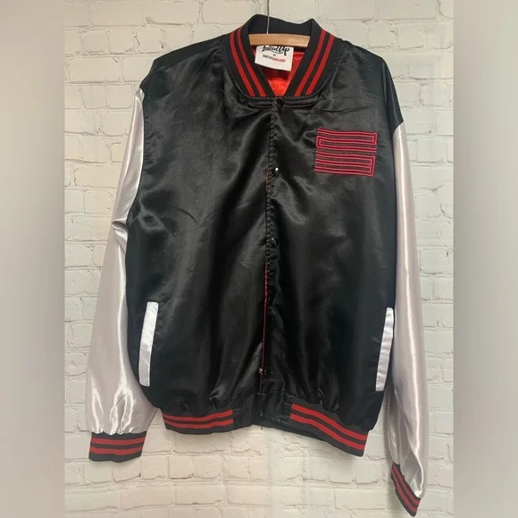 Vintage Laced Up Sneak Gallery 23 Jordan Satin Chicago '95-'96 Jacket XL - Picture 2 of 5